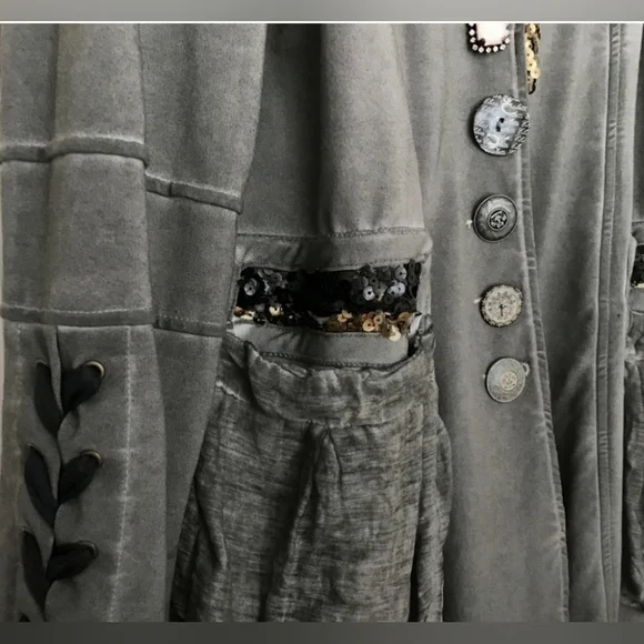 One-of-a-kind Italian jacket - Picture 2 of 12